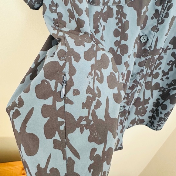 Royal Robbins Spotless Evolution Meadow Short Sleeve Women's Button Up Shirt - Picture 7 of 8